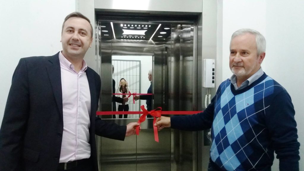 Inauguração do novo elevador da APAE de Porto União