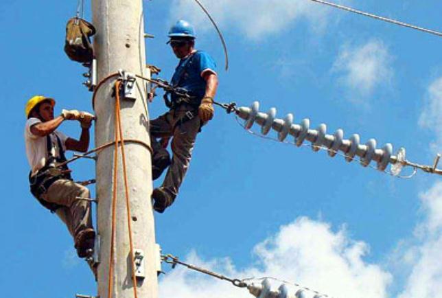 Reparos na rede elétrica afetam abastecimento de água