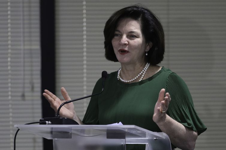 A procuradora-geral da República, Raquel Dodge, fala no seminário Brasil-Suiça: Cooperação Internacional para persecução penal.