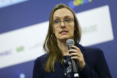 A secretária de Telecomunicações do Ministério de Ciência e Tecnologia, Miriam Wimmer, participa do seminário Inteligência Artificial na Transformação Digital, no Ministério da Economia, em Brasília.