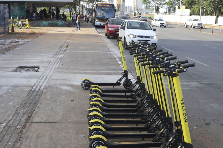 Circulação com patinetes elétricos invadiram as ruas das grandes cidades nos últimos meses.